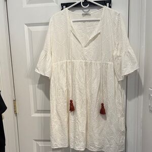 White Boho Dress with Tassels with pockets
